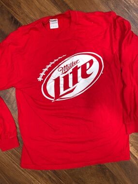 Unisex Miller Lite Shirt with White Miller Lite Logo Bar Tee Size M SKU097